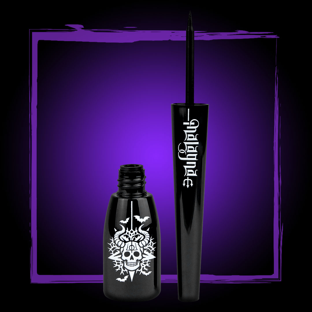 Kit Labial Negro Matte indeleble + 2 Delineadores negros indelebles