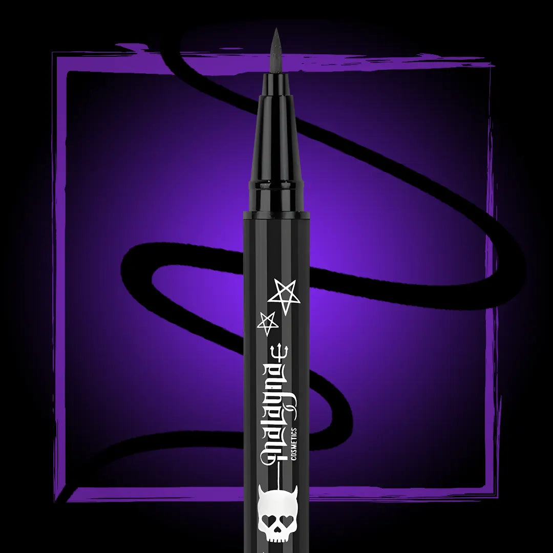 Kit Labial Negro Matte indeleble + 2 Delineadores negros indelebles